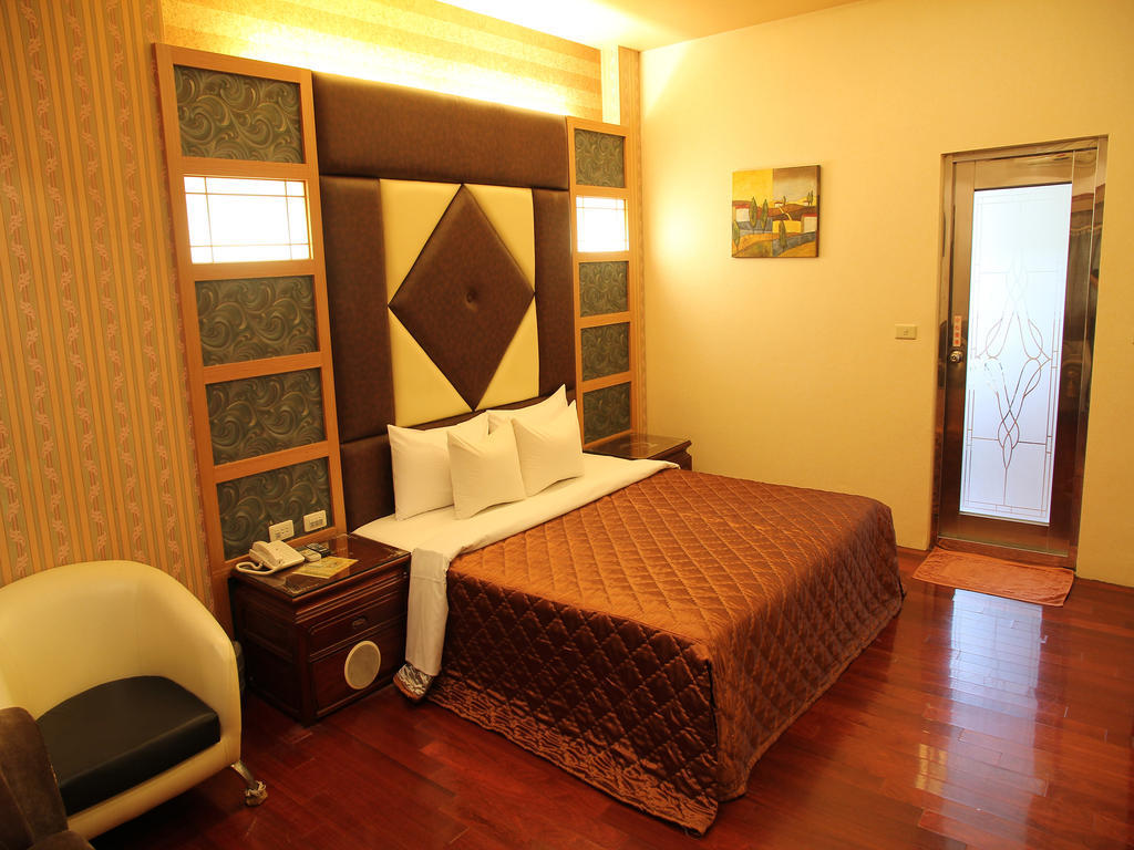 Fukun 5 Motel Jiaoxi Rum bild