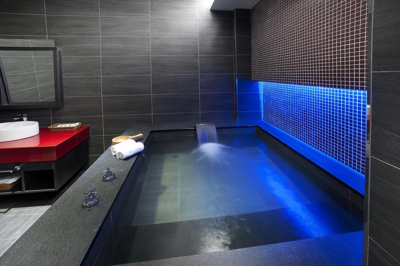 Fukun 5 Motel Jiaoxi Exteriör bild